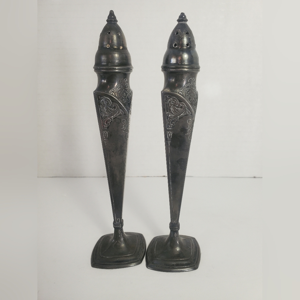 Astor By Pool Vintage Salt and Pepper Shaker
